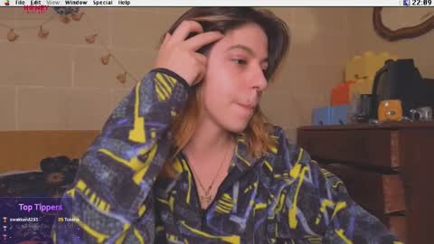 Krypto hethey online show from October 2025 08:08:01 PM