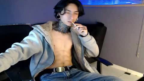 Snapshot of kuregari_xs chatting on October 2025 04:35:01 AM kuregari_xs online show from October 2025 04:35:01 AM