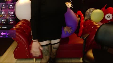 Fetiche Woman online show from December 2024 09:06:02 AM