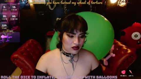 Fetiche Woman online show from December 2024 05:13:01 AM