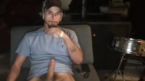 kxng222 online show from November 2025 08:24:01 AM