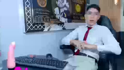 Snapshot of kygo_williams chatting on September 2025 01:47:01 PM Kygo online show from September 2025 01:47:01 PM