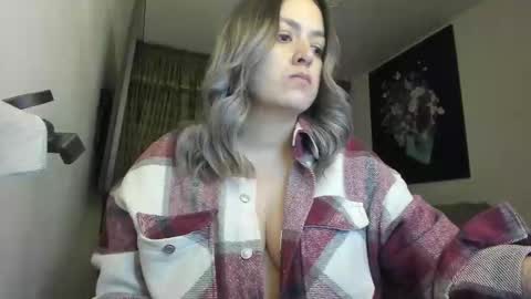 kyhara online show from October 2025 02:53:02 AM