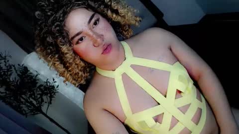 Snapshot of kyla_andrea chatting on November 2025 12:31:02 AM kyla online show from November 2025 12:31:02 AM