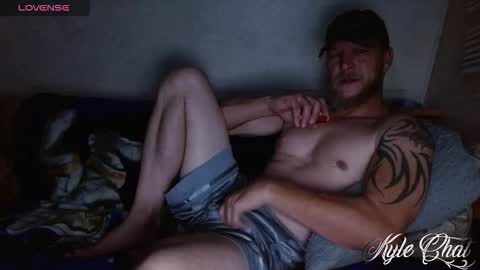 Snapshot of kylechat chatting on October 2025 07:36:03 AM Kyle chat online show from October 2025 07:36:03 AM