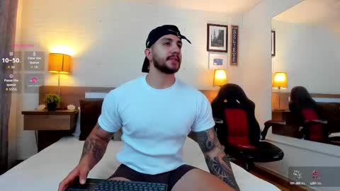 kylenorth_ online show from October 2025 11:22:01 AM