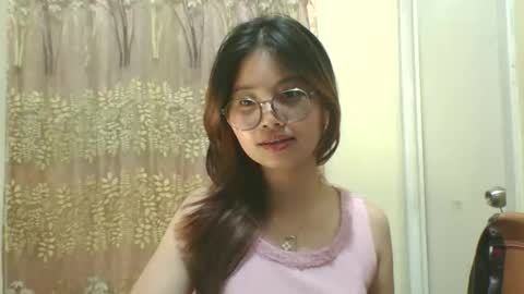 its me KYLIE online show from October 2025 01:11:01 PM