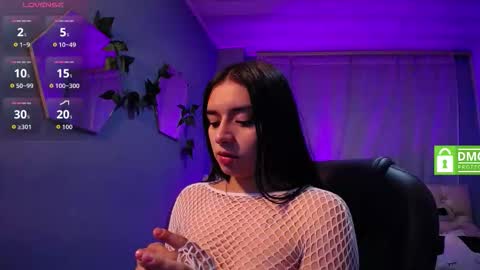 Snapshot of kylie_golden chatting on September 2025 12:32:02 PM Kylie Myers online show from September 2025 12:32:02 PM