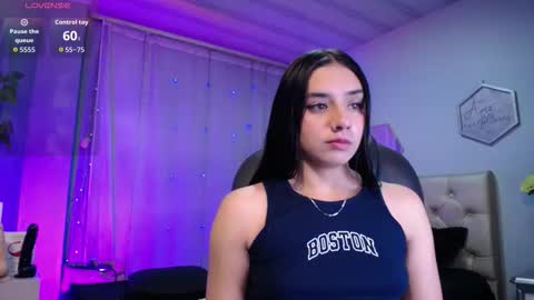 Snapshot of kylie_golden chatting on October 2025 12:06:02 PM Kylie Myers online show from October 2025 12:06:02 PM