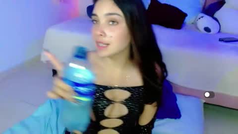 Snapshot of kylie_hottt_ chatting on January 2025 03:39:02 AM k ylie online show from January 2025 03:39:02 AM