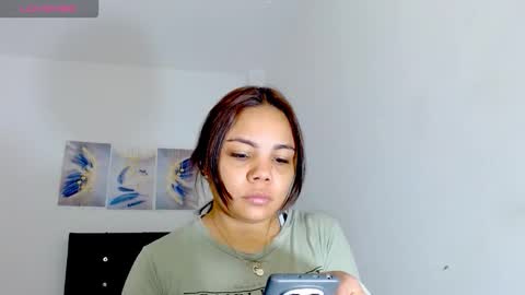 Snapshot of kylie_loveee chatting on October 2025 12:17:02 PM Paola online show from October 2025 12:17:02 PM