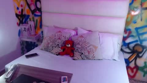 Melissa online show from January 2025 10:37:02 AM