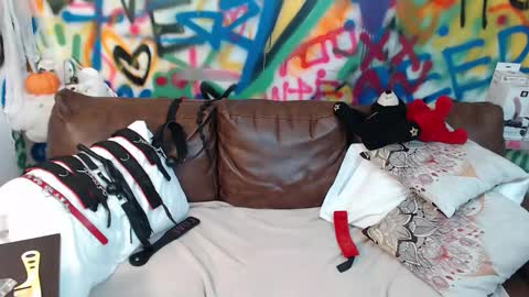 Snapshot of kyliebenson chatting on November 2025 10:50:02 AM Melissa online show from November 2025 10:50:02 AM