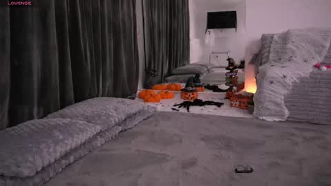 Snapshot of kyliejoyce chatting on October 2025 08:08:02 PM Kylie online show from October 2025 08:08:02 PM