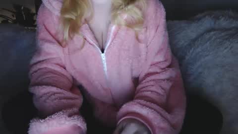 Snapshot of kymchi chatting on October 2025 12:08:01 AM Check Out My NSFW OnlyFans Link On Bio online show from October 2025 12:08:01 AM