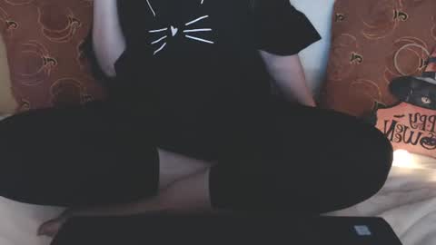 Snapshot of kymchi chatting on October 2025 11:24:02 PM Check Out My NSFW OnlyFans Link On Bio online show from October 2025 11:24:02 PM