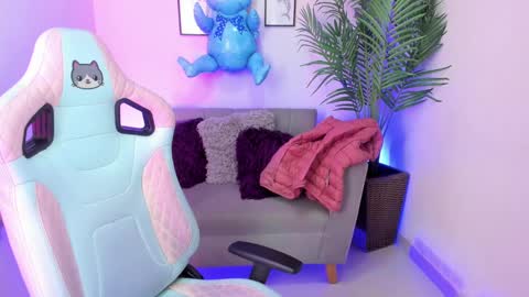 Kyomi online show from March 2025 12:44:02 PM