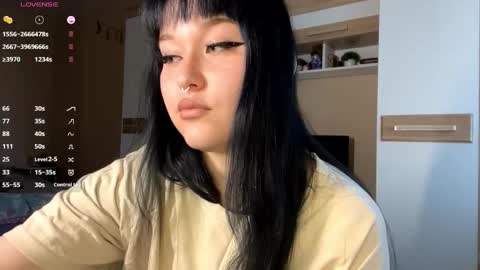 Snapshot of kyongsevenbergen chatting on November 2025 10:26:01 AM Eva online show from November 2025 10:26:01 AM