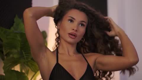 Snapshot of kyssaraplay chatting on October 2025 06:03:01 PM Kyssa online show from October 2025 06:03:01 PM