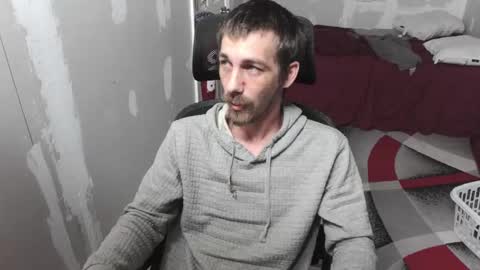 l1v1nth3dr3am online show from October 2025 06:58:01 PM