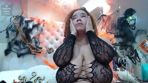 Snapshot of la_crespa_x chatting on October 2025 01:34:02 PM la crespa x online show from October 2025 01:34:02 PM