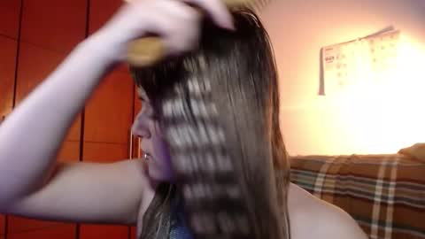 Snapshot of la_femme_fatale_ chatting on October 2025 10:20:02 PM Hanna FREE ONLYFANS online show from October 2025 10:20:02 PM