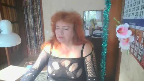 Snapshot of ladamay chatting on October 2025 11:52:02 AM LadaMay online show from October 2025 11:52:02 AM