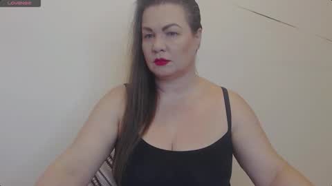 Lady Adrianna online show from October 2025 09:52:01 AM