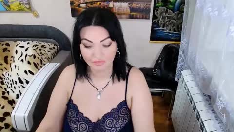 Snapshot of lady_boom_ chatting on December 2025 05:21:02 PM lady_boom_ online show from December 2025 05:21:02 PM