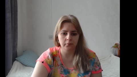 Snapshot of lady_cute_cat chatting on January 2025 04:27:01 AM lady cute cat29 online show from January 2025 04:27:01 AM