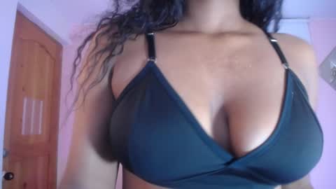 Karla - Instagram   lady karla1 online show from January 2025 07:17:02 PM