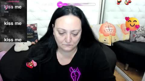 lady lauren online show from February 2025 06:12:02 AM