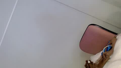 Ella online show from January 2025 12:57:02 PM