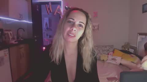 Snapshot of lady_smile69 chatting on October 2025 01:12:02 AM lady_smile69 online show from October 2025 01:12:02 AM