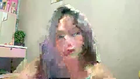yuki hermosa online show from September 2025 01:43:02 PM