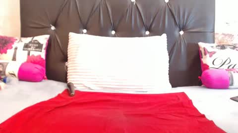 ladybear2001 online show from January 2025 09:41:02 PM