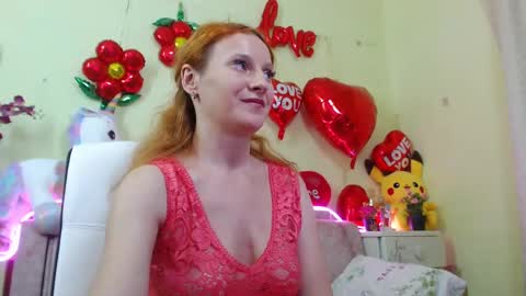 Snapshot of ladybigsmile chatting on March 2025 02:08:02 AM Sima Ladybigsmile online show from March 2025 02:08:02 AM