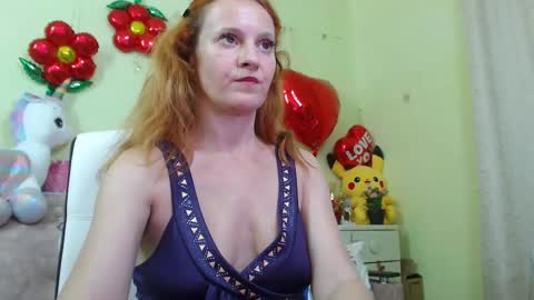 Snapshot of ladybigsmile chatting on March 2025 04:13:01 AM Sima Ladybigsmile online show from March 2025 04:13:01 AM