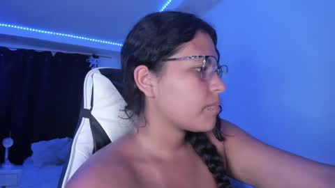  Lady  online show from December 2024 04:43:02 AM