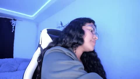 Lady  online show from December 2024 07:32:01 AM