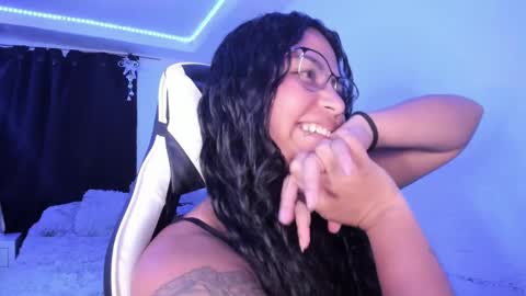  Lady  online show from December 2024 05:50:01 AM