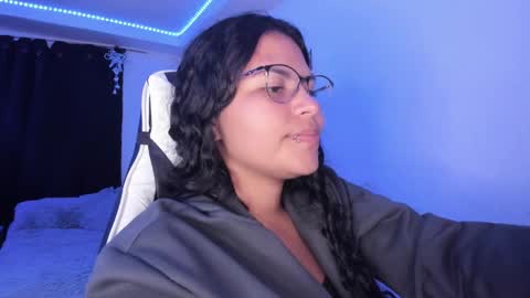  Lady  online show from December 2024 08:04:01 AM