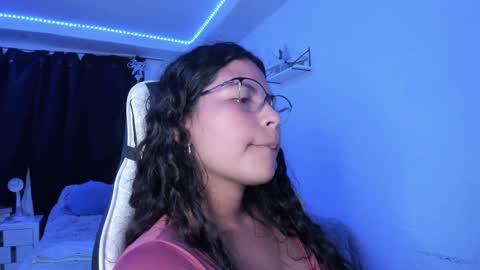  Lady  online show from December 2024 07:25:02 AM