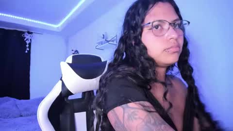  Lady  online show from December 2024 08:23:02 AM