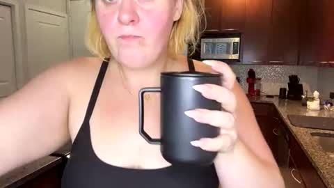 ladycooks23 online show from September 2025 02:22:02 PM
