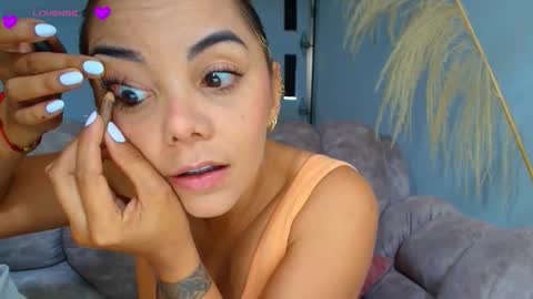 Hello im lady nice to meet you  online show from October 2025 06:41:01 PM