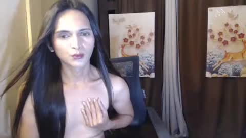 ladygreen03 online show from March 2025 05:18:02 PM