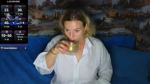 ladylucky_ online show from September 2025 02:13:01 AM