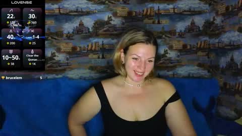 ladylucky_ online show from October 2025 01:51:02 AM