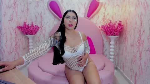 Laia roose  online show from September 2025 11:35:02 AM